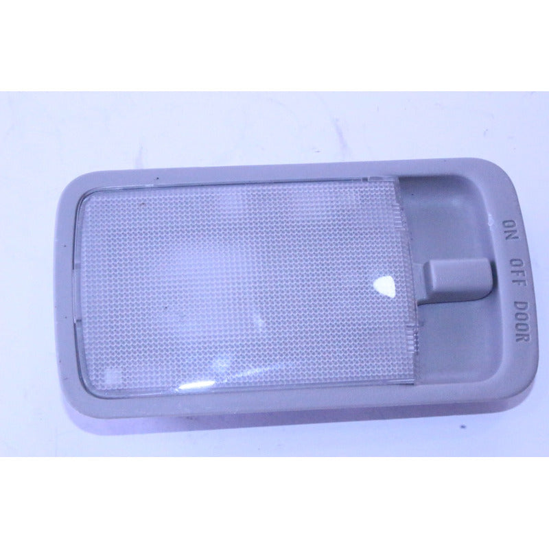 Lampara Interior Nissan Kicks Versa Note Sentra