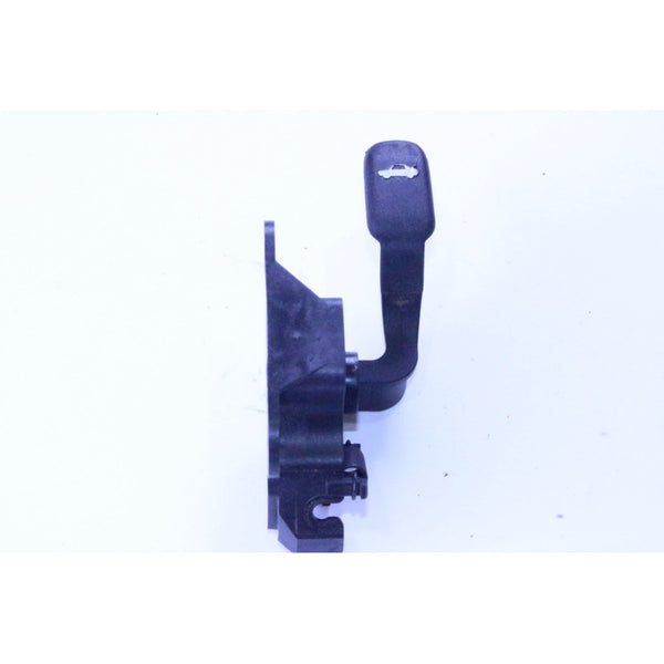 Palanca Actuadora Abre Cajuela Nissan Versa 2012-2019