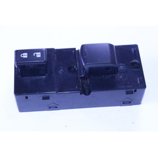 Control De Vidrio Delantero Versa (pasajero) 12 Al 19