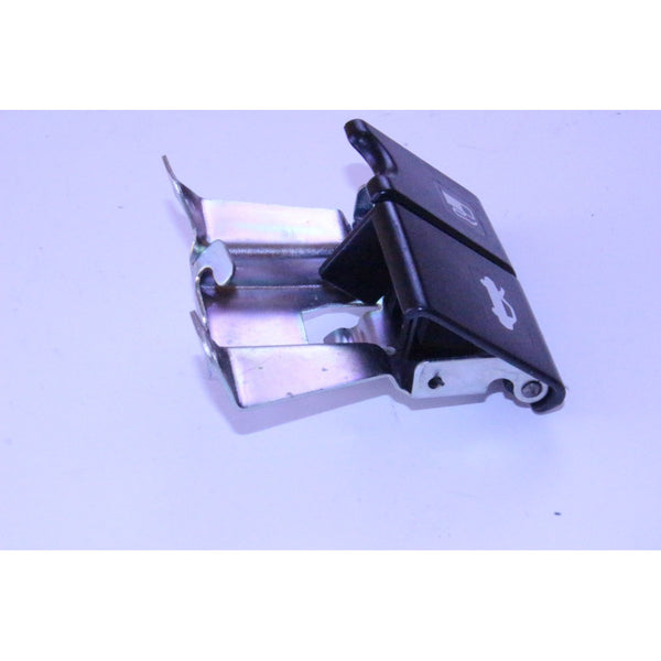 Palanca Cofre Gasolina Original Nissan Versa 2012-2019