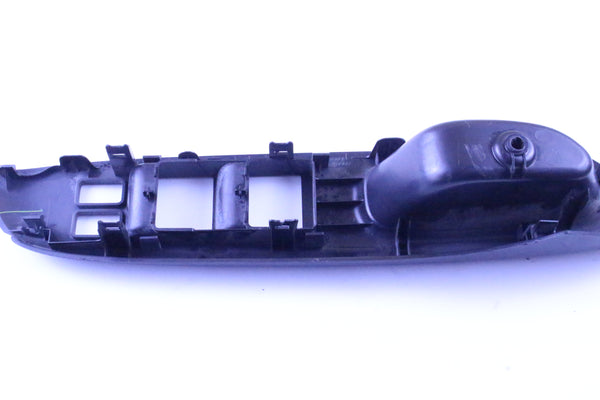 Carcasa control maestro Nissan versa sedan 2012 al 2019 y vdrive