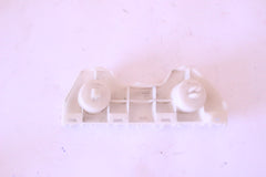 Guía de defensa delantera derecha Nissan versa sedan 2012 al 2019 y vdrive