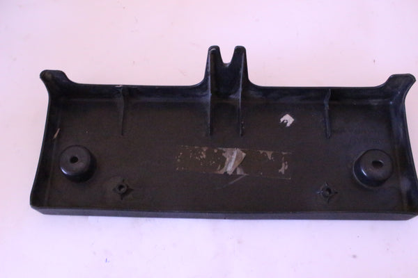 PORTA PLACA DELANTERO VERSA NOTE  2012 al 2019