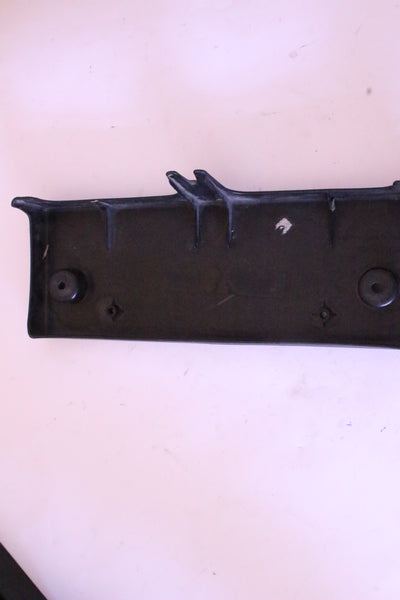 PORTA PLACA DELANTERO VERSA NOTE  2012 al 2019