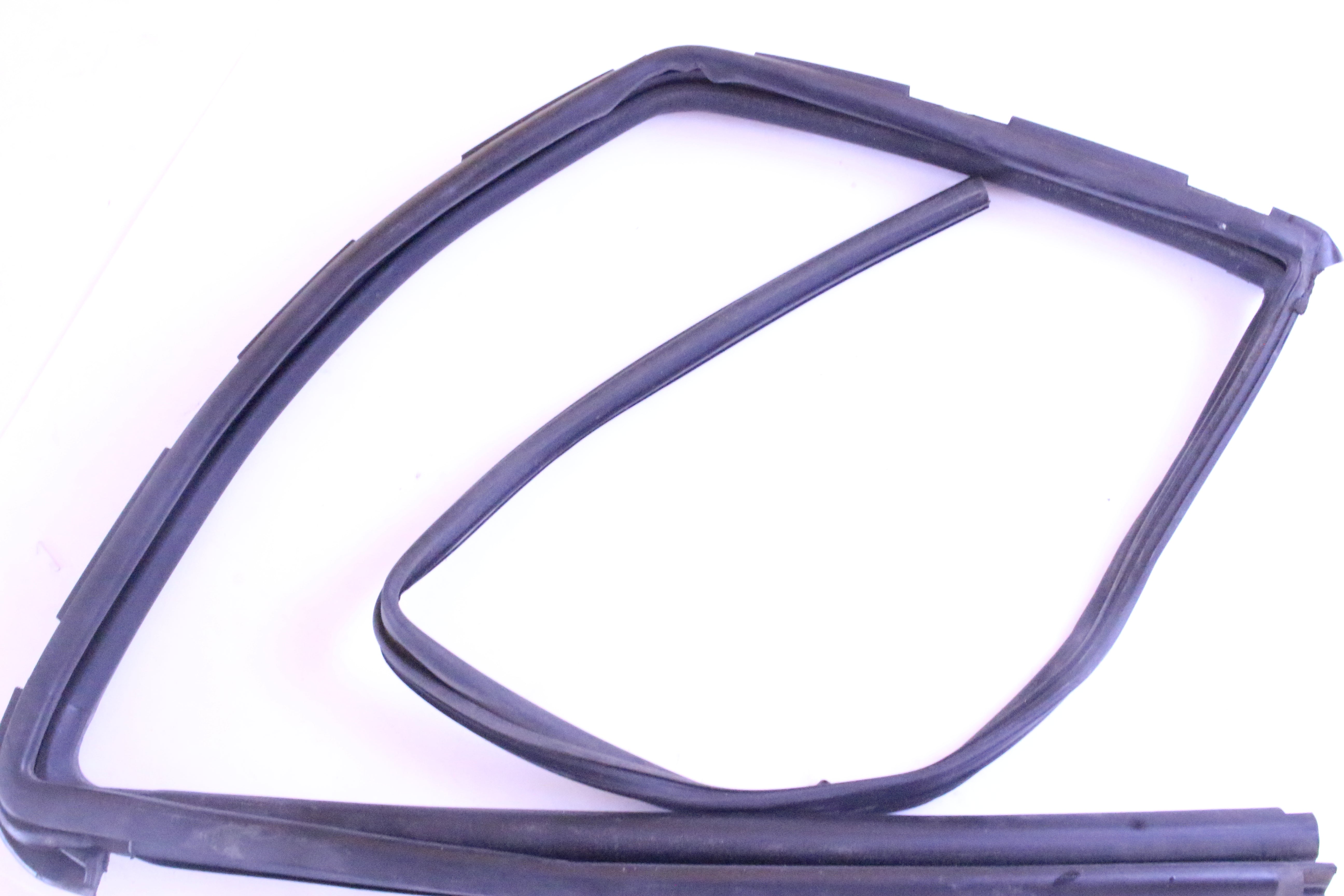 hule marco de puerta interna de vidrio puerta trasera versa 2012 al 2019 y vdrive 2020 al 2023