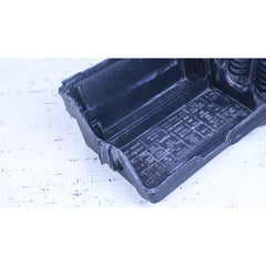 Tapa Caja De Fusibles Batería Nissan Versa 2012-2019