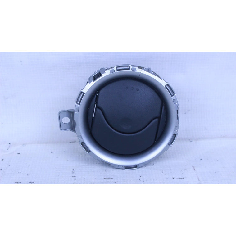 Rejilla De Ventilacion Nissan Versa 2012-2019