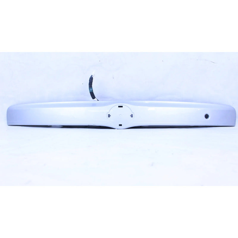 Moldura De Cajuela Nissan Versa 12-19 Blanco