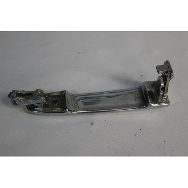 Manija Exterior De Puerta Delantera Versa 2012-2019 Nissan Cromo Delantera