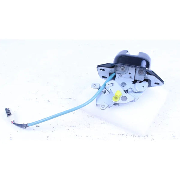 Chapa De Cajuela Versa 2012-2019 Nissan Versa