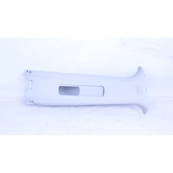 Moldura Pilar A Delantera Derecha Rh Nissan Versa 12-19 Negro