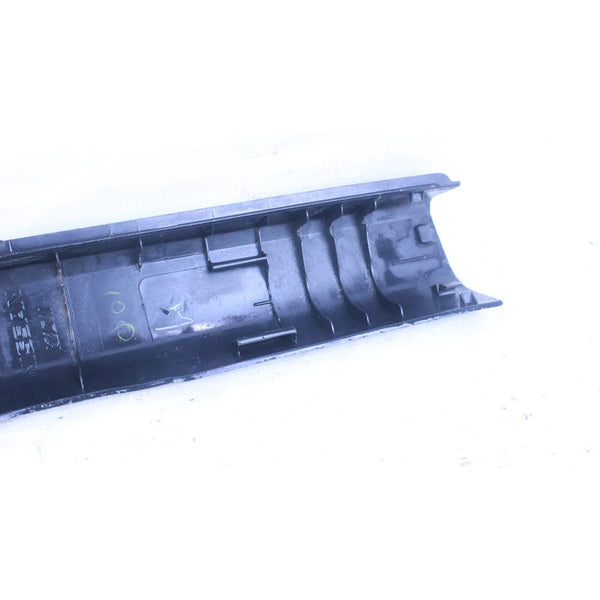 Moldura Estribo Nissan Versa Lh 12-19 Negro