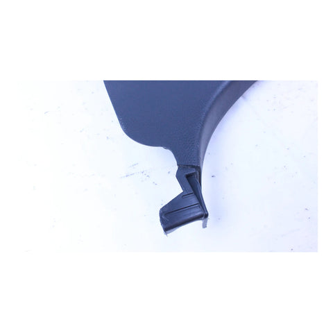 Cubre Poste Central Izquierdo Nissan Sentra 2014-2019 Negro