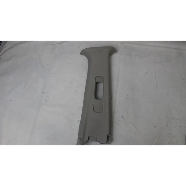 Moldura Superior Poste Central Derecho Nissan Sentra 13/17 Gris
