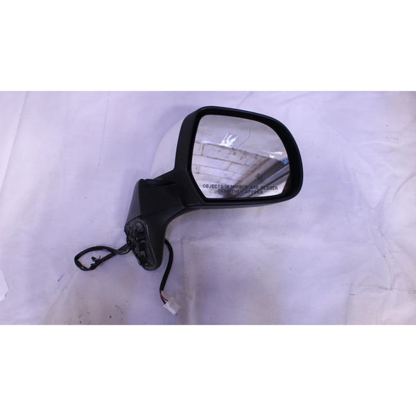Espejo Derecho Nissan Versa 2012-2019 Vd