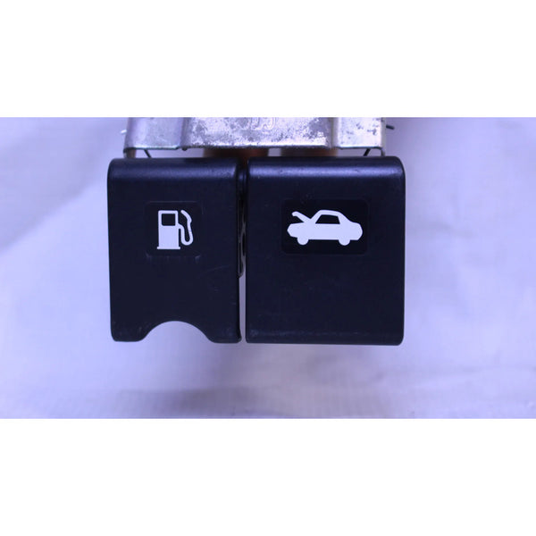 Palanca De Gasolina Y Cofre Versa 2012 Al 2019 Nissan