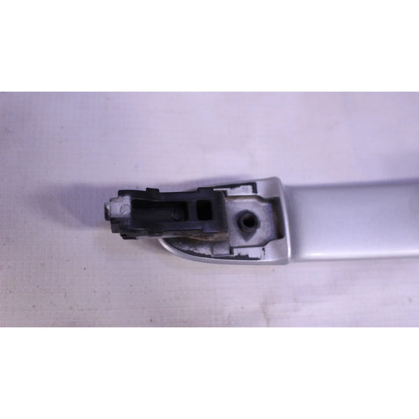 Manija Puerta Lado Derecho Nissan Versa 2012-2019 Gris Delantera/trasera