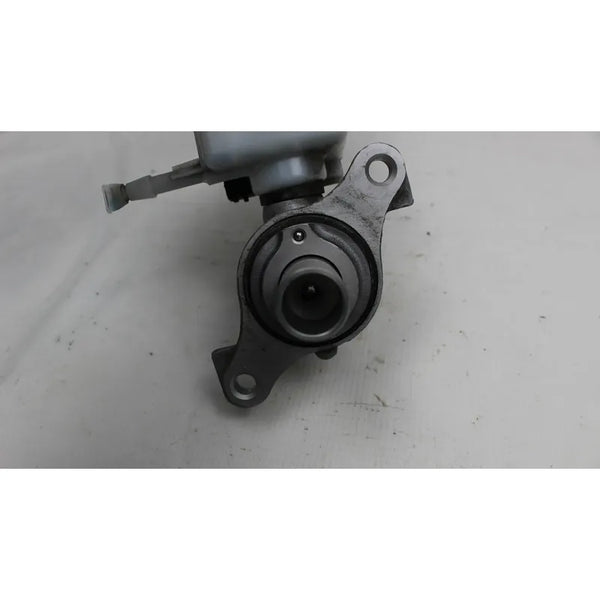 Bomba Liquido De Frenos Nissan Versa 2012-19