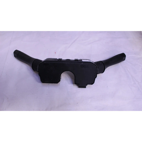 Palanca De Direcciones Nissan Versa 2012 2013-2019 Original
