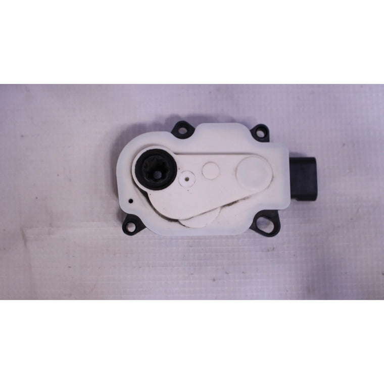 Motor Actuador De Persiana De Rejilla De Radiador Para Ford Negro Mate