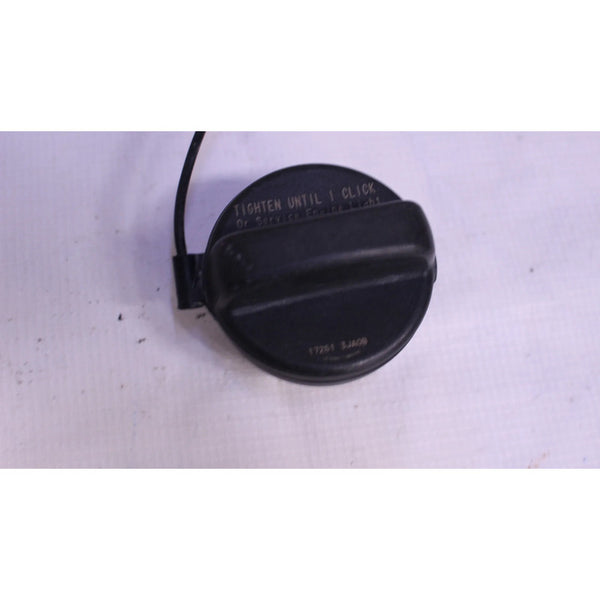 Tapon Gasolina Para Versa 2012-2019 Negro 0