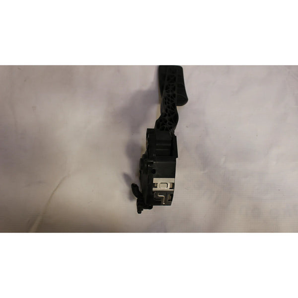 Pedal Aceleracion Electrónico Nissan Versa 2012 Al 2019 Y Vd