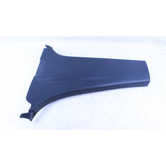 Cubre Poste Central Izquierdo Nissan Sentra 2014-2019 Negro
