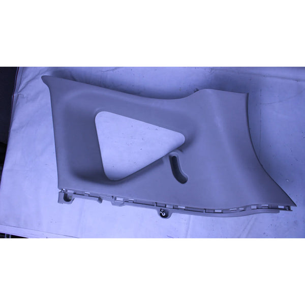 Moldura Poste Trasero Derecho Nissan Note 14-19 Gris