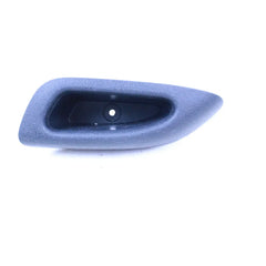 Manija Int Del/tras Izq Nissan Versa Note Sedan 2012-19 Ngr Delantera/trasera