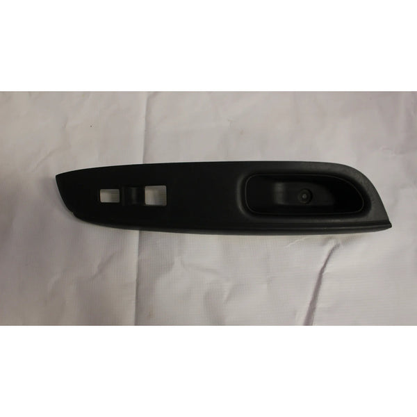 Carcasa Control Derecho Puerta Nissan Versa Sedan 2012-2019