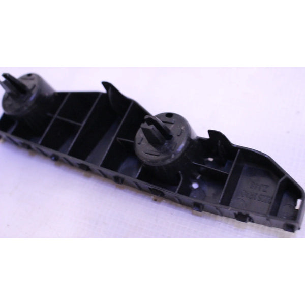 Soporte Para Fascia Delantera Versa Note 12-19