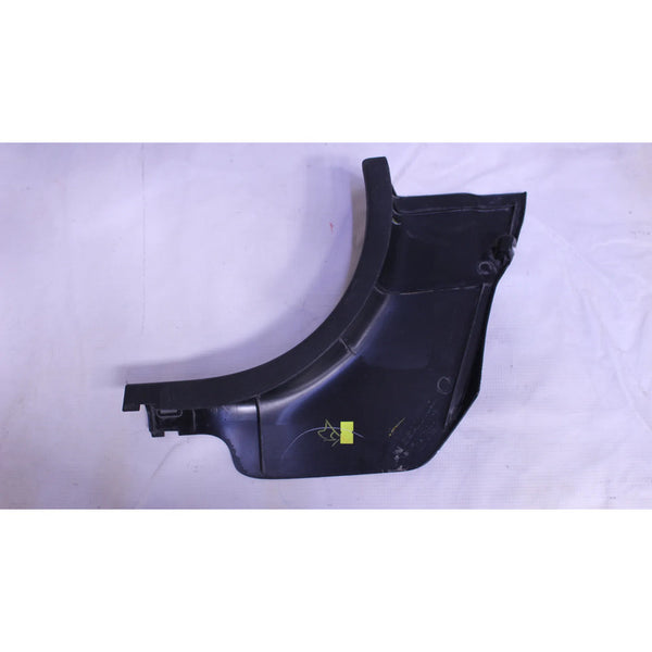 Vista Poste Inf Delantero Derecho Versa Sedan Al 19 Y Vd Negro