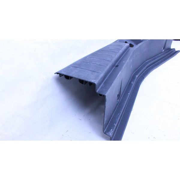 Moldura Inferior Cajuela Nissan Note 14-19 Negro