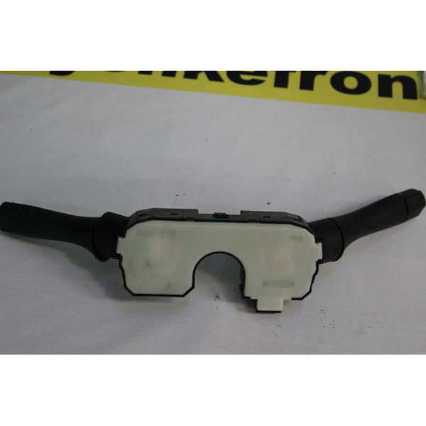 Palanca Direccionales Nissan Versa 2012 2013-2019 Original G