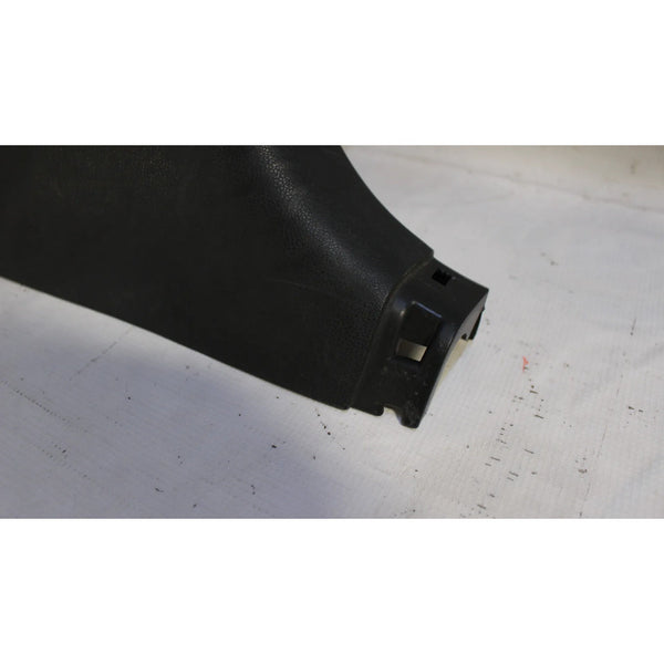 Moldura Poste Central Derecho Versa 2016 Original Negro