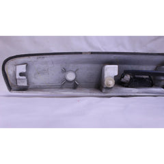 Moldura Tapa Cajuela Nissan Versa 2012-19 Blanco