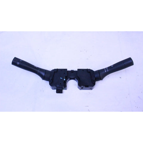 Palanca De Direcciones Nissan Versa 2012 2013-2019 Original