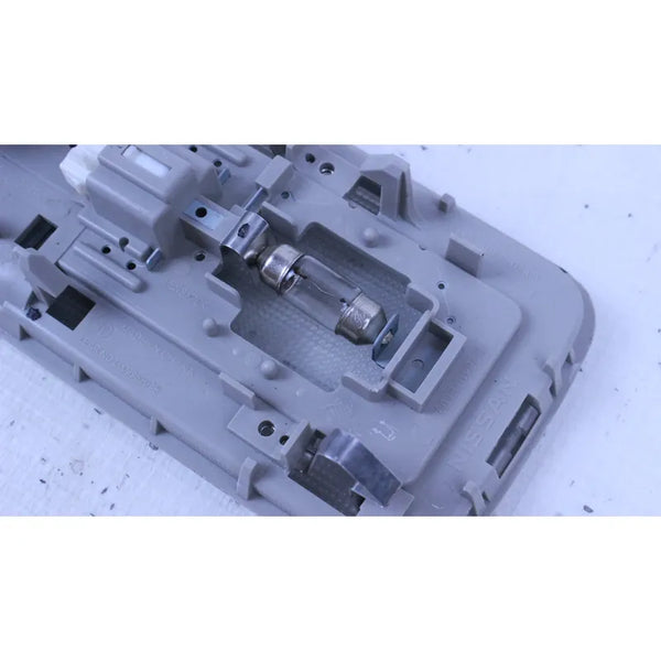 Lampara Interior Nissan Versa Note 12-19