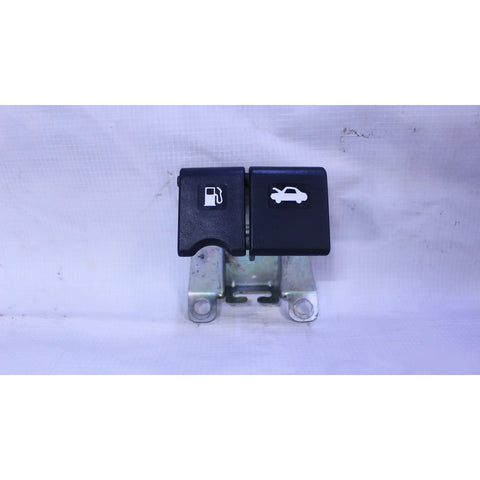 Palanca De Gasolina Y Cofre Versa 2012 Al 2019 Nissan