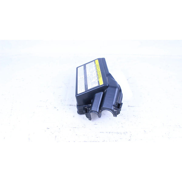 Tapa Caja De Fusibles Batería Nissan Versa 20122019