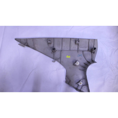 Moldura De Poste Trasero Derecho Nissan Versa 2012-2019 Gris