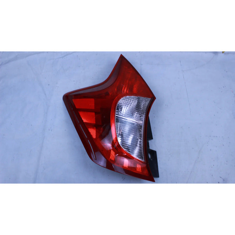 Calavera Note/versa Trasera Izquierda 2014-2017 Rojo
