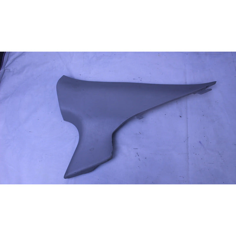 Moldura De Poste Trasero Derecho Nissan Versa 2012-2019 Gs