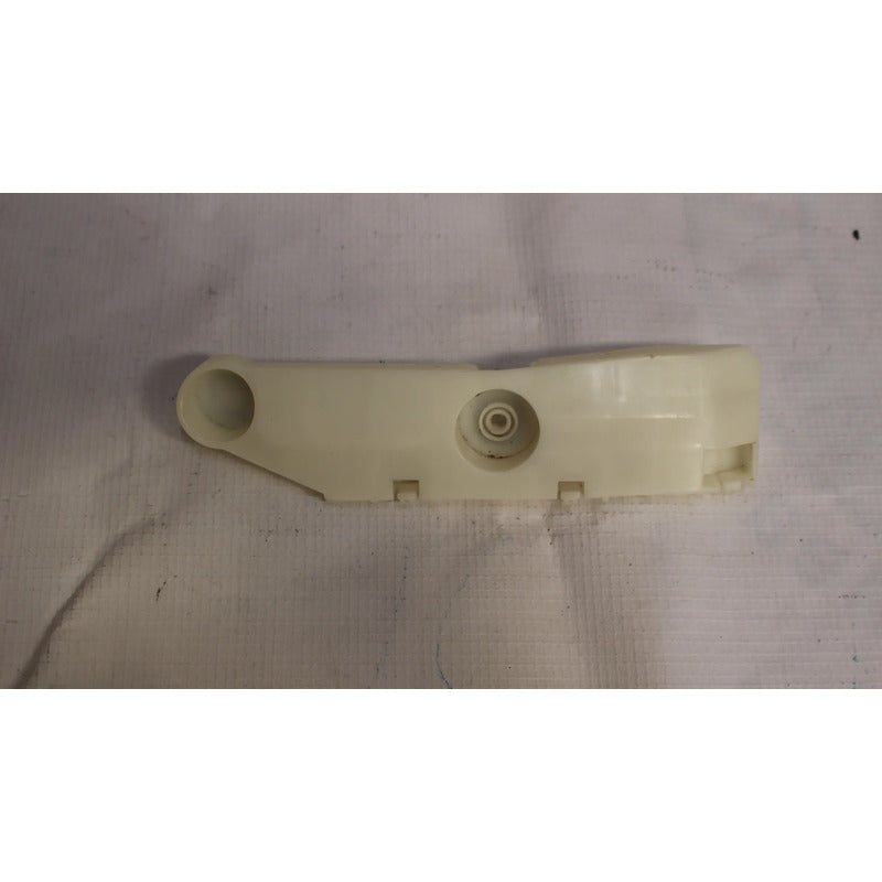 Soporte Guia Fascia Trasera Derecha Nissan Versa 2012-2019