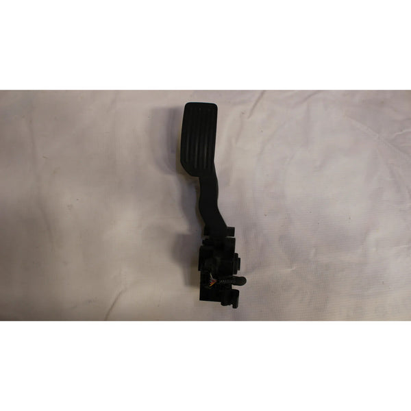 Pedal Aceleracion Electrónico Nissan Versa 2012 Al 2019 Y Vd
