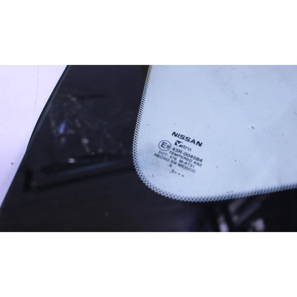 Cristal Aleta Trasera Izquierda Nissan Versa Note 12-19