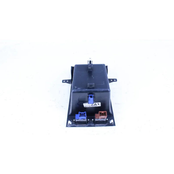 Ortaobjetos Consola Radio Nissan Versa 12-19
