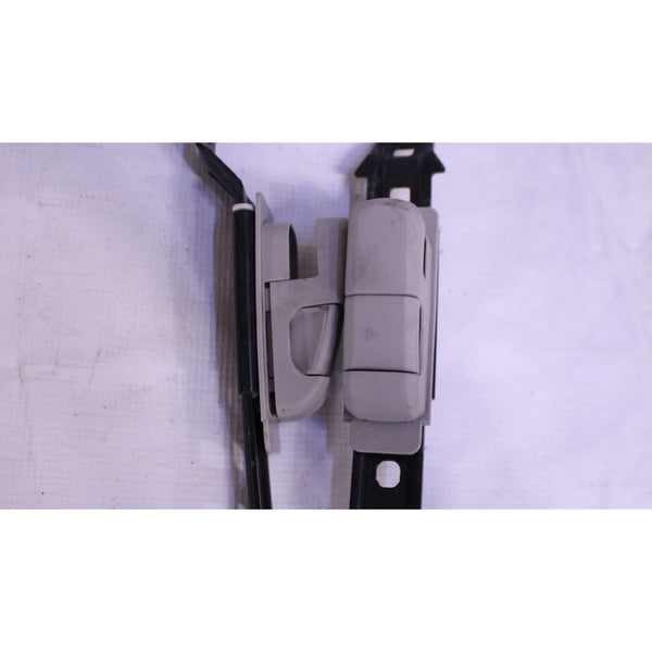 Rieles De Seguridad Cinturon Nissan Versa 2012-2019