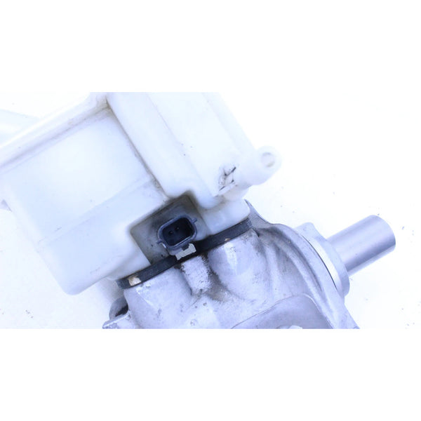 Bomba Liquido De Frenos Nissan Versa 2012-19