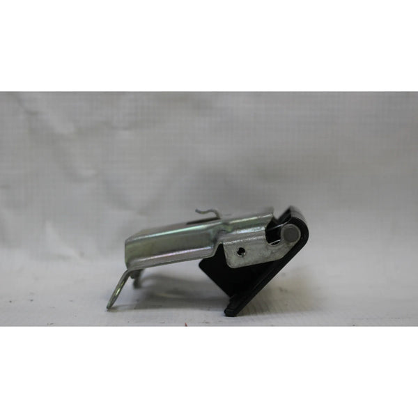 Palanca Cofre Gasolina Original Nissan Versa 2012-2019